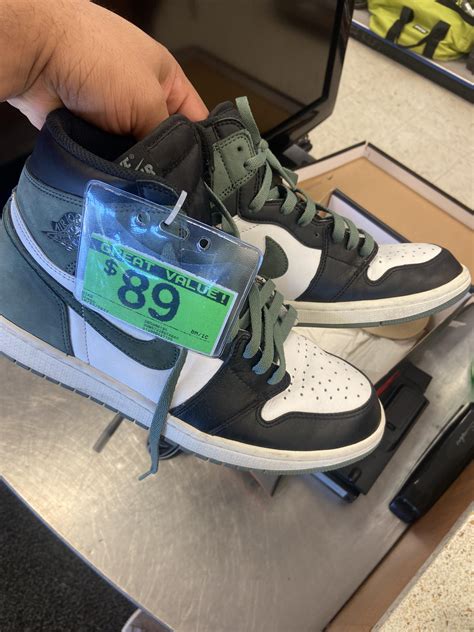 pawn shops that buy sneakers